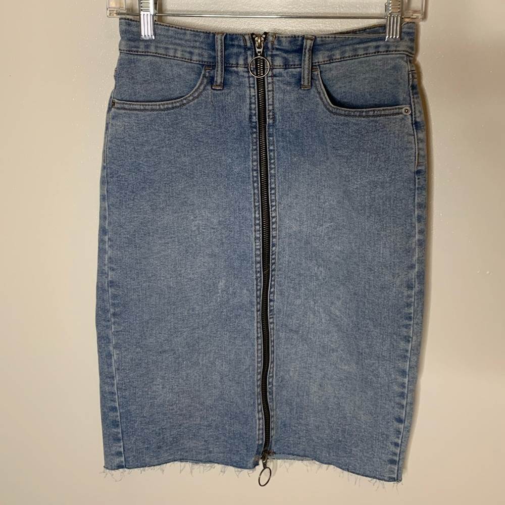 Wild Fable zip up jean skirt